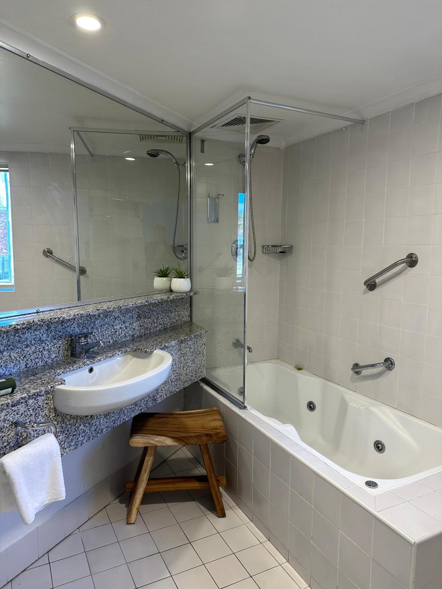 Grand Country Lodge Motel Mittagong Eksteriør bilde